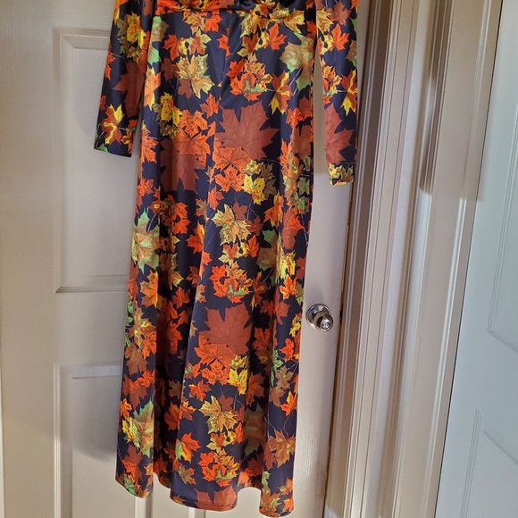Vintage 70's fall foliage maxi dress - Picture 2 of 6
